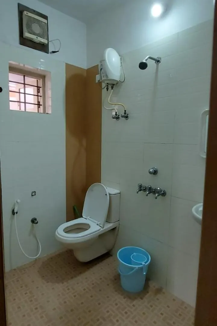 Orange Valley Homestay Near Lulu Kochuveli Thiruvananthapuram