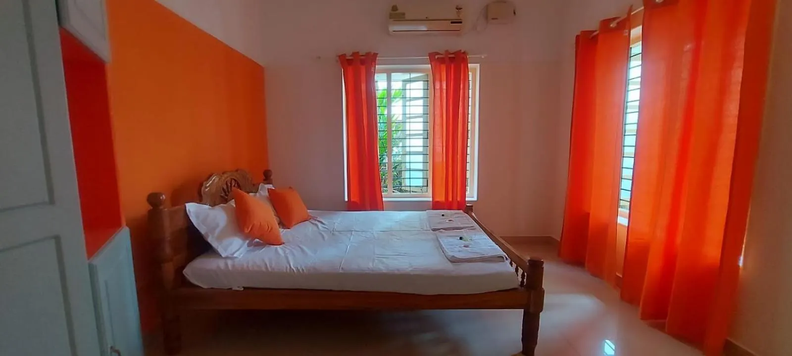 Orange Valley Homestay Near Lulu Kochuveli Thiruvananthapuram
