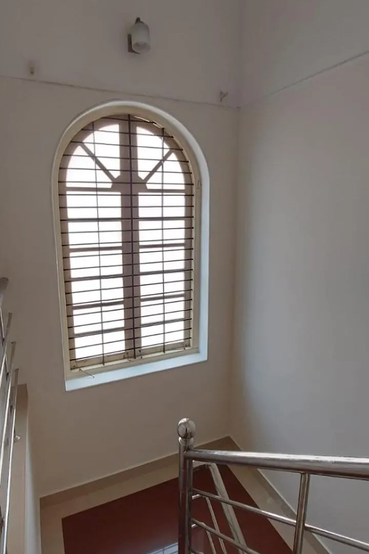 Orange Valley Homestay Near Lulu Kochuveli Thiruvananthapuram