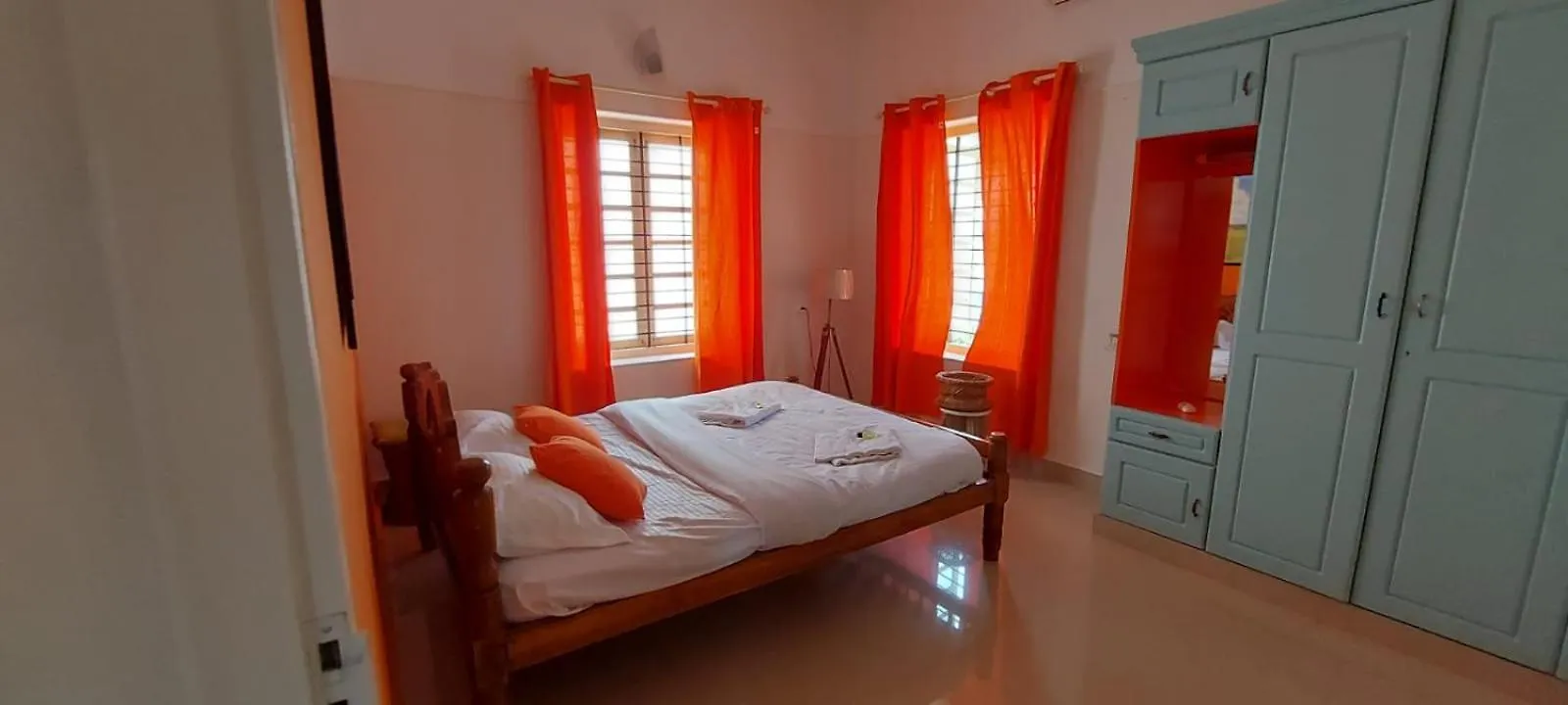 Orange Valley Homestay Near Lulu Kochuveli Thiruvananthapuram India